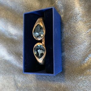 Swarovski Jewelry - Stunning Swarovski hinge bracelet Swarovski Jewelry - Stunning Swarovski hinge bracelet